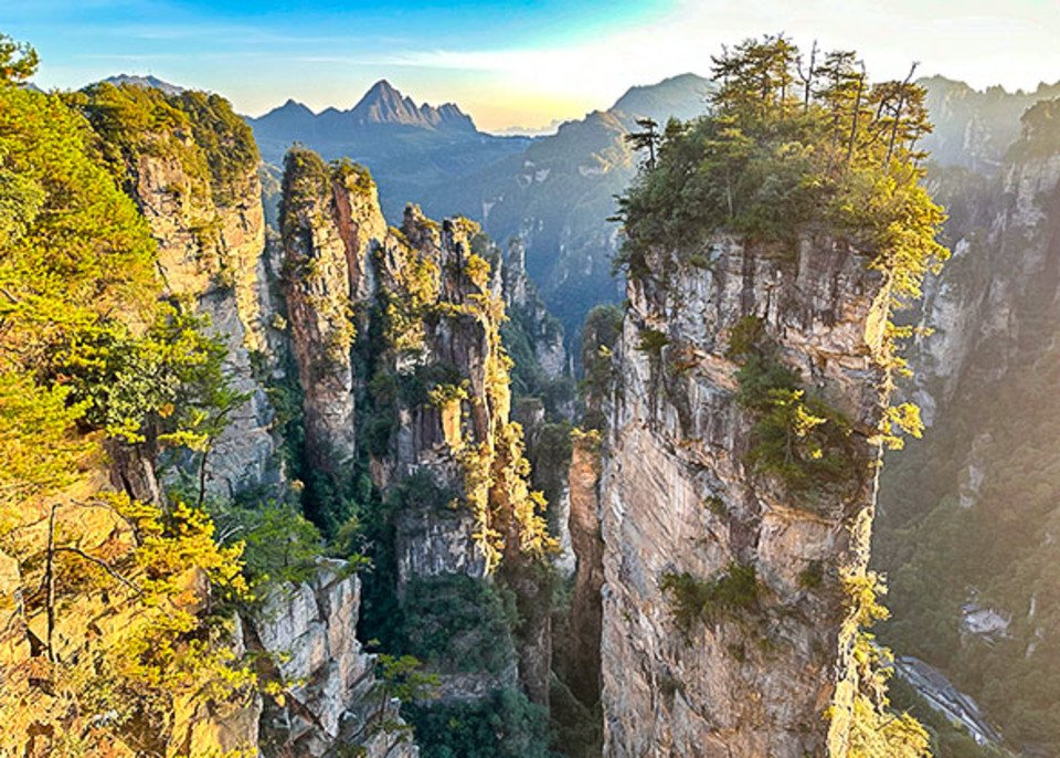 2 Days Zhangjiajie to Forest Park, Bailong Elevator, Avatar Mountain, Glass Bridge, and Tianmen Mountain