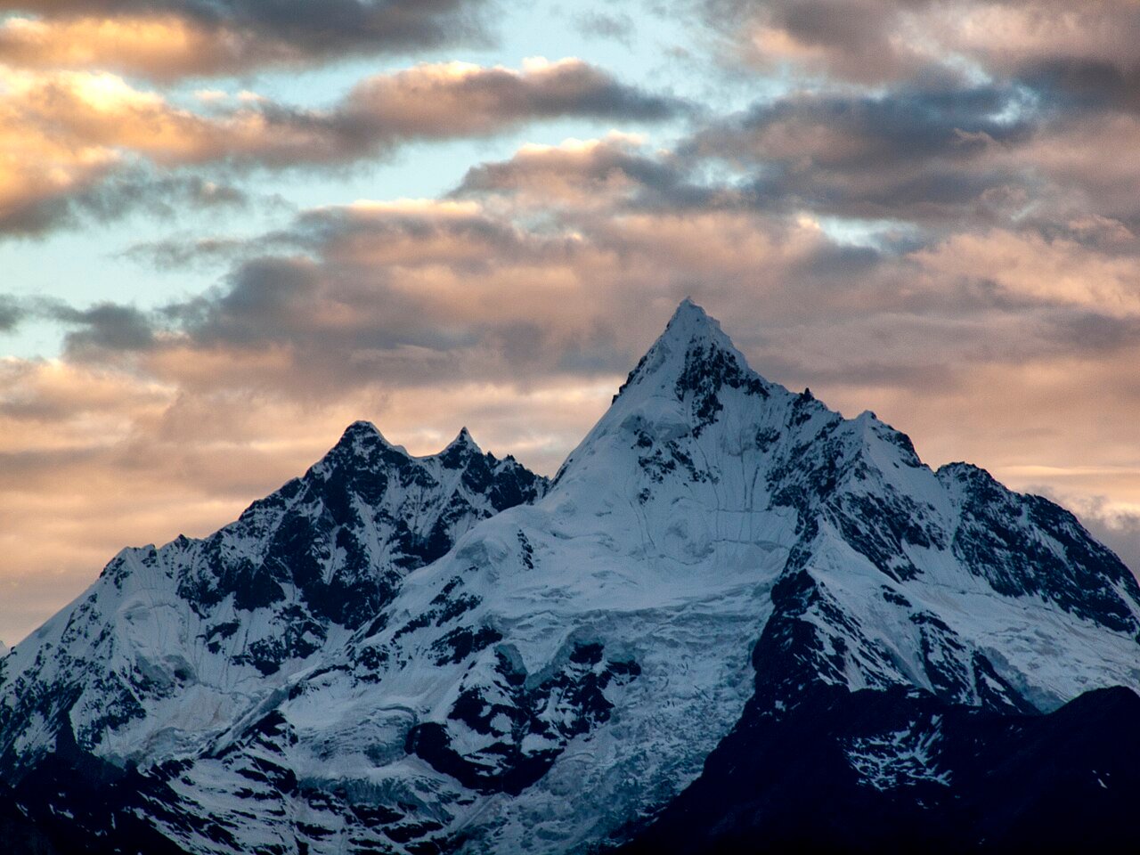 Meili Snow Mountain, Yunnan