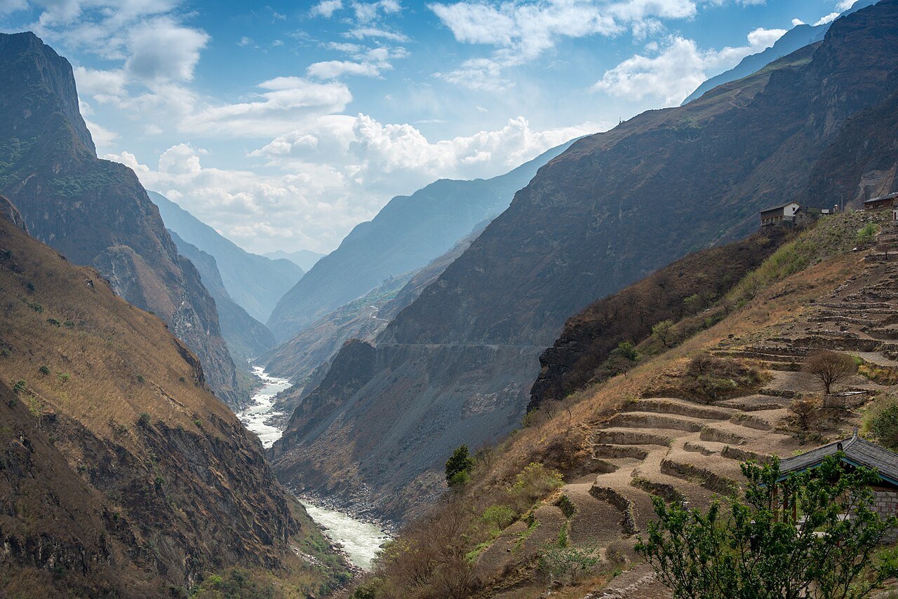 6-Day Nujiang Culture & Canyon Journey in Yunnan