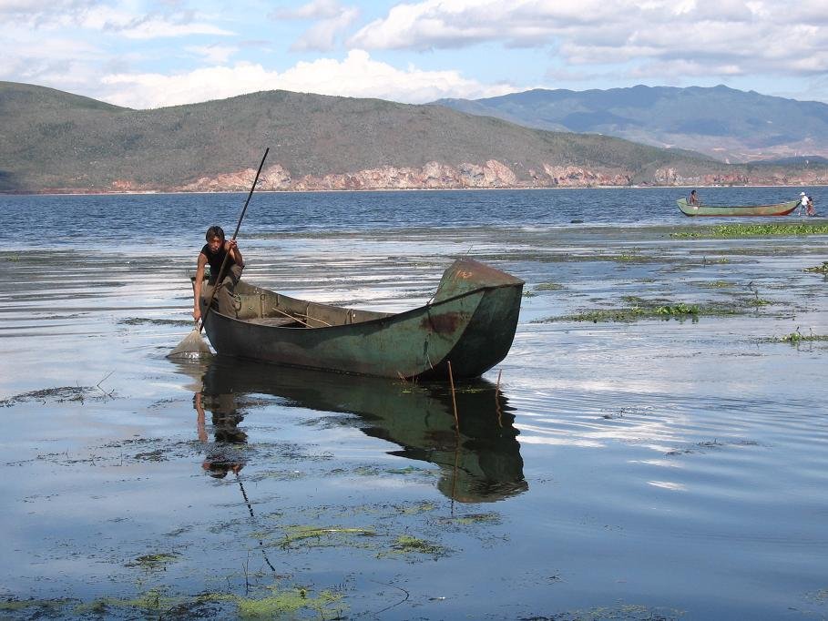 4-Day Puzhehei Lotus & Lake Tour in Puzhehei