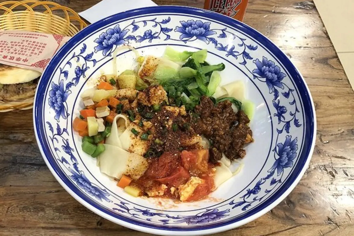 Buffet lunch served during the Beijing day tour