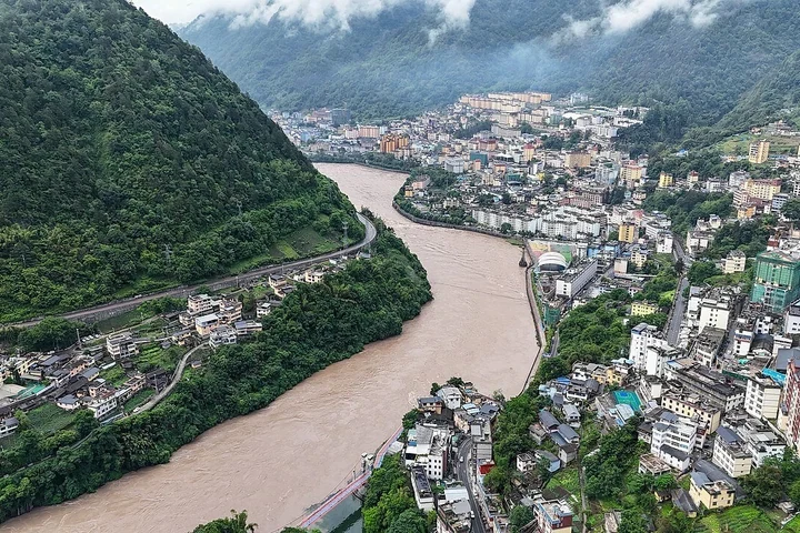 5-Day Classic Nujiang Canyon Tour — itinerary scenery