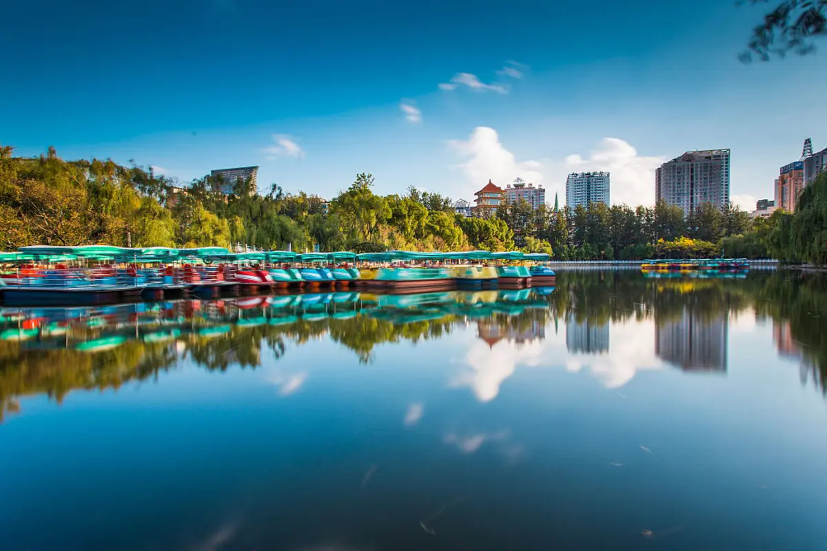 Green Lake Park in Kunming
