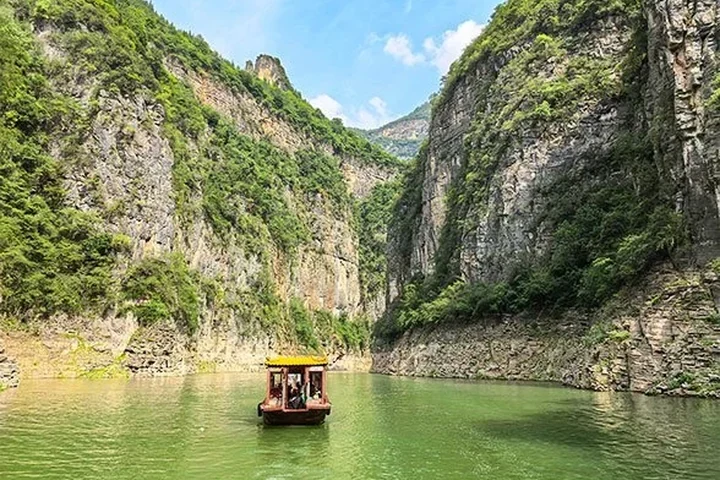 6-Day Chongqing & Yangtze River Cruise Tour — itinerary scenery