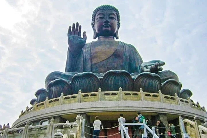 Lantau Island, Big Buddha and Tai O — itinerary scenery