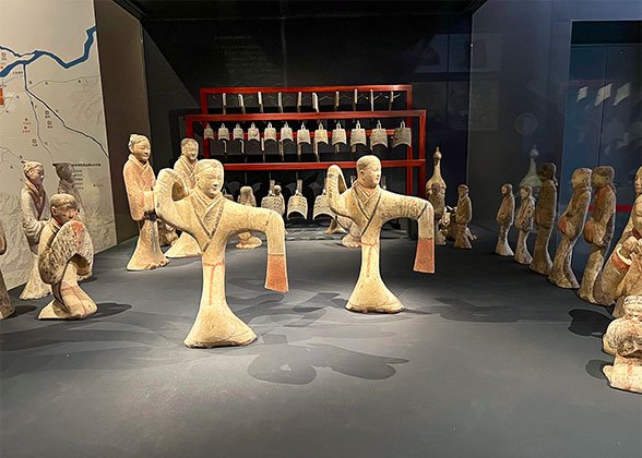 Dancing Pottery Figurines