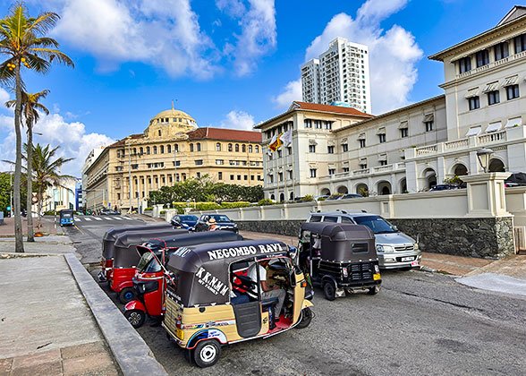 Colombo Street View