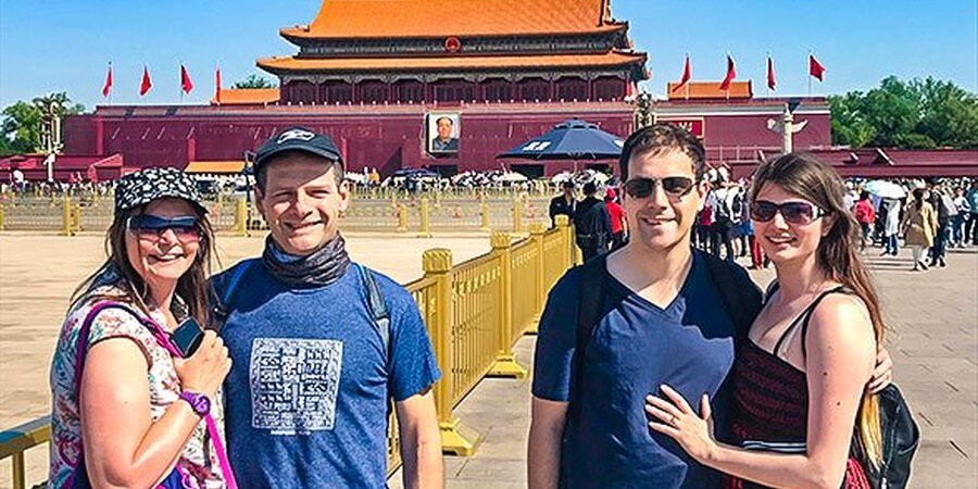 Hiking on the Jinshanling Great Wall