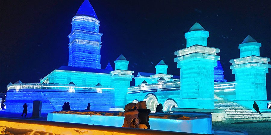 Ice and Snow World