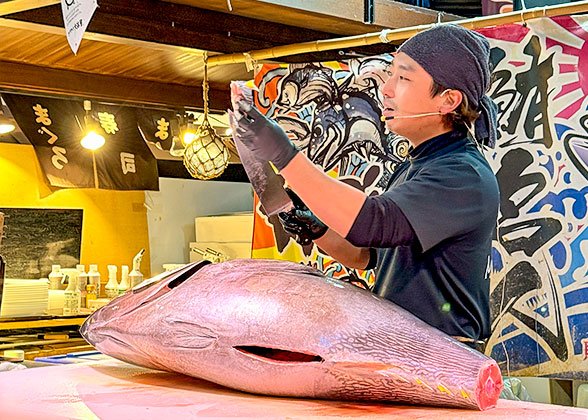 Toyosu Seafood Market