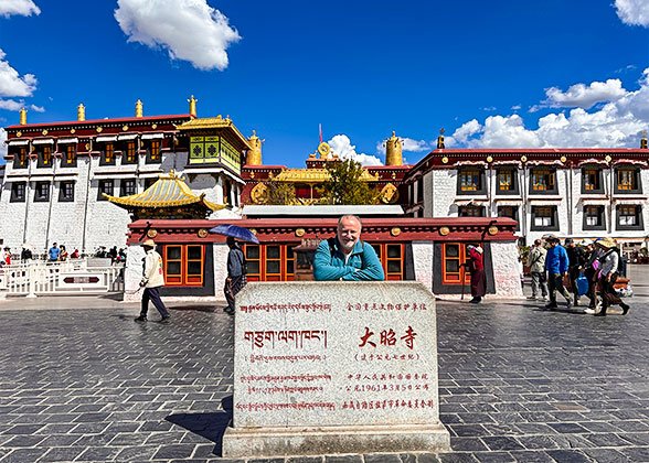 Our Guest at Jokhang Temple Our Guest at Jokhang Temple