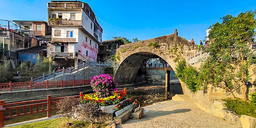 A Bright Day in Guilin