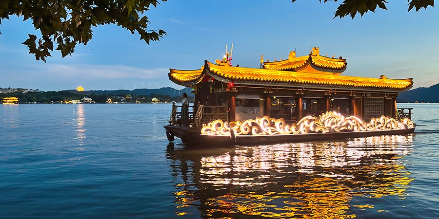 Tourist Boat on West Lake