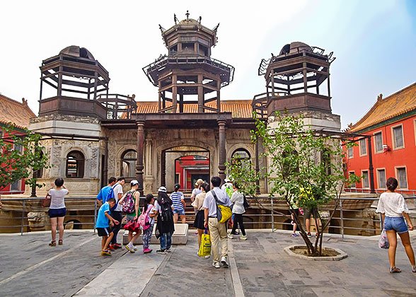 Palace of Prolonging Happiness