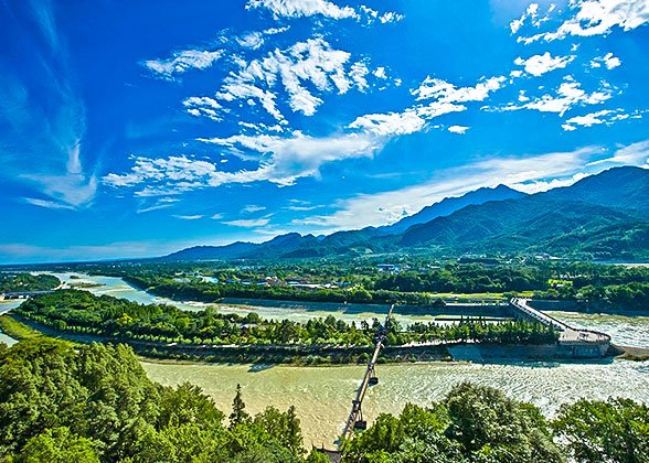 A Panoramic Ciew of Dujiangyan Irrigation System A Panoramic Ciew of Dujiangyan Irrigation System