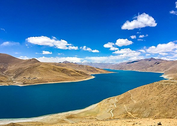 Yamdrok Yumtso Lake, Gyantse Yamdrok Yumtso Lake, Gyantse