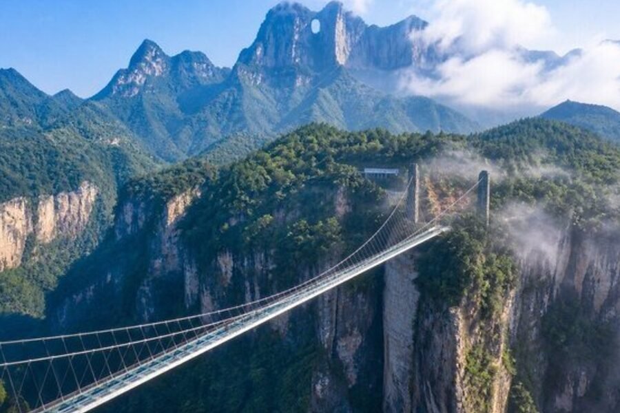 Xi’an and Flight to Zhangjiajie during the Incredible Zhangjiajie itinerary