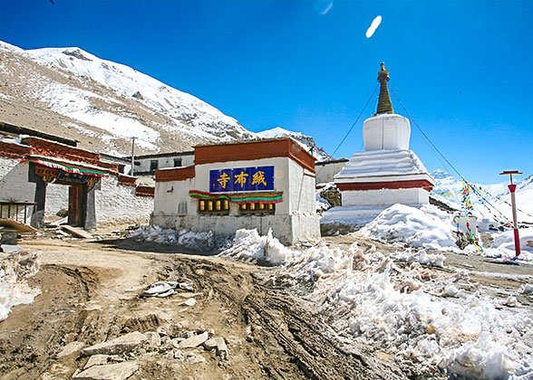 Rongbuk Monastery