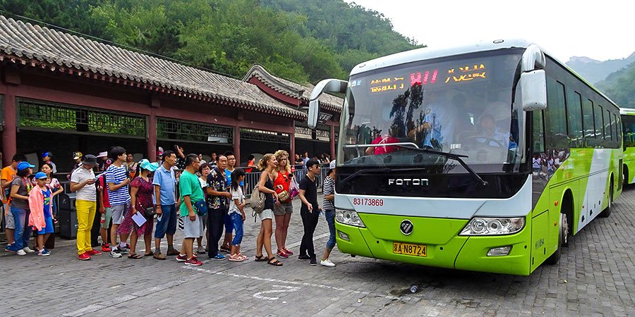 Public Transportation to the Great Wall