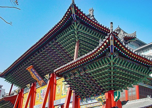 Magnificent Archway in front of the Temple