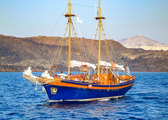 Tour of Santorini Volcano Tour of Santorini Volcano