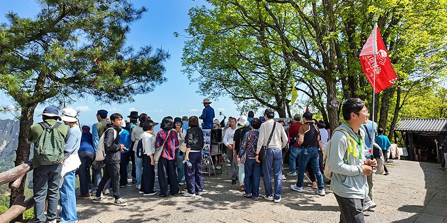 Numerous Visitors in High Season