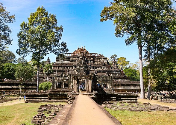 Baphuon Temple