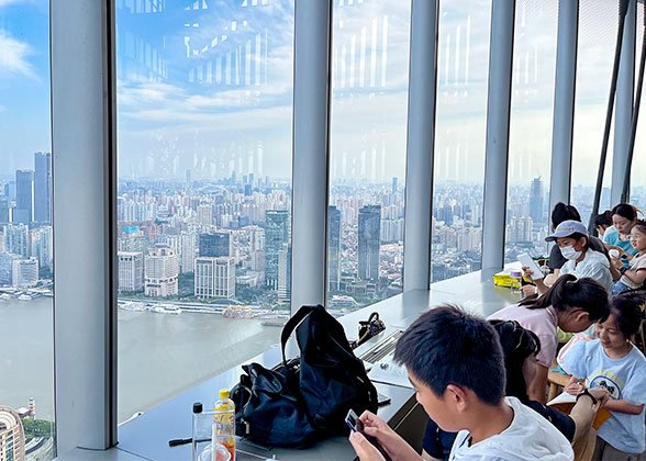 Observation Deck of Duoyun Books