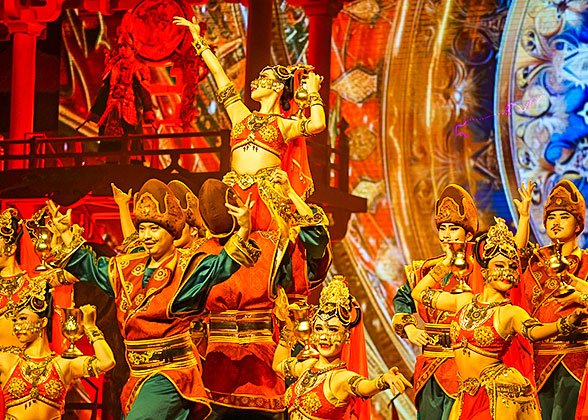 Tang Dynasty Music and Dance Show Tang Dynasty Music and Dance Show