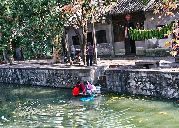 Locals Washing Clothes Locals Washing Clothes