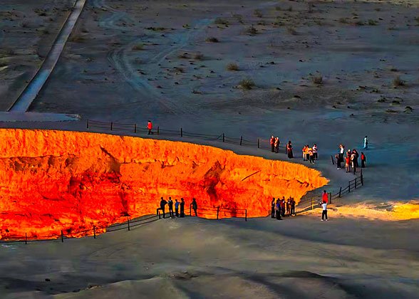Darvaza Gas Crater, Darvaza