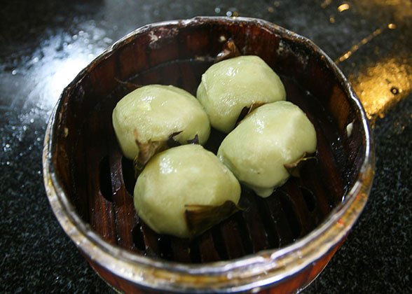Leaf-Wrapped Rice Balls