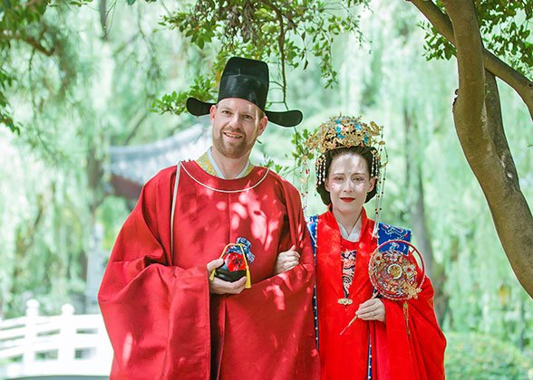 Chinese Traditional Wedding Dress Chinese Traditional Wedding Dress