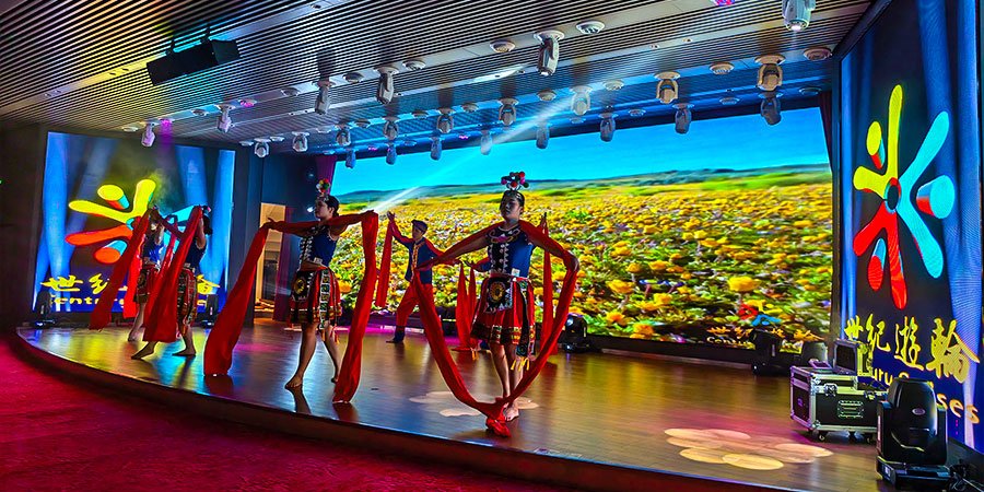 Dance Performance on the Ship Dance Performance on the Ship