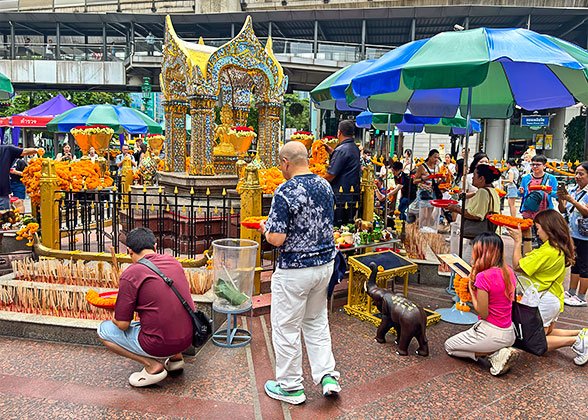 Four-Faced Buddha，Bangkok