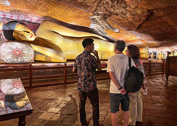 Dambulla Cave Temple