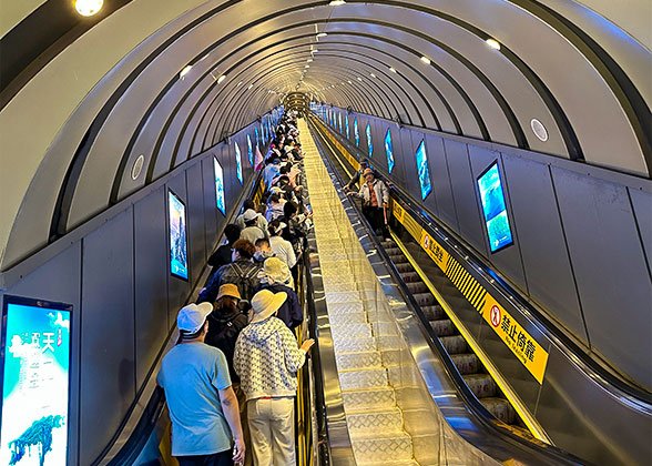 Transmountain Escalator at Tianmen Mountain