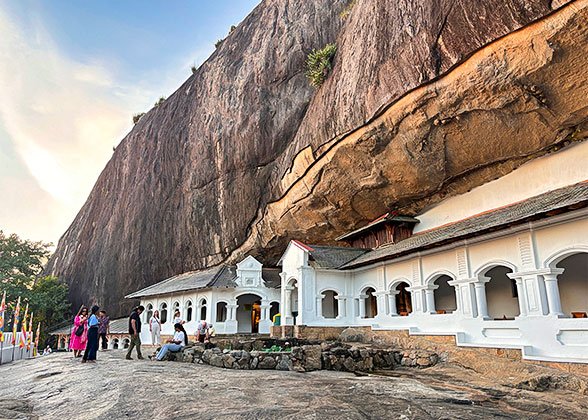 Dambulla Cave Temple, Dambulla