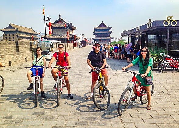 Cycling on the City Wall Cycling on the City Wall