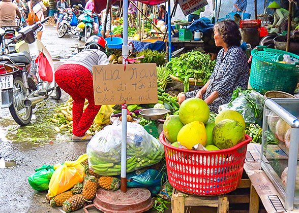 Fruit Vendor in Ho Chi Minh City Fruit Vendor in Ho Chi Minh City