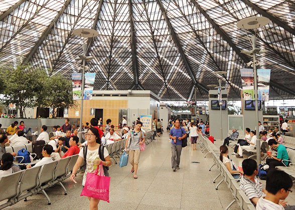 Waiting Hall of Shanghai South