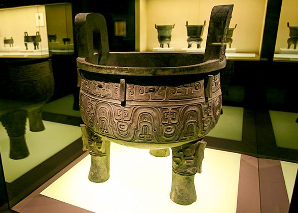 Great Bronze Cauldron