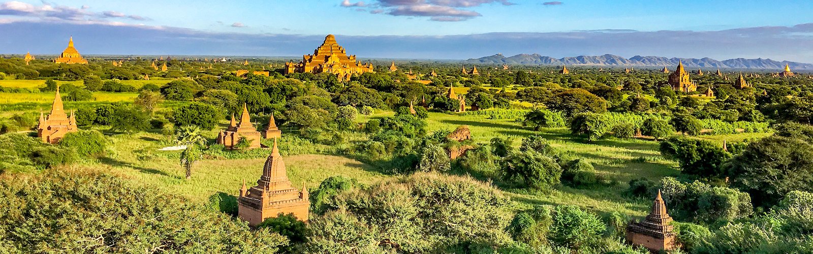 Shwesandaw Pagoda in Bagan