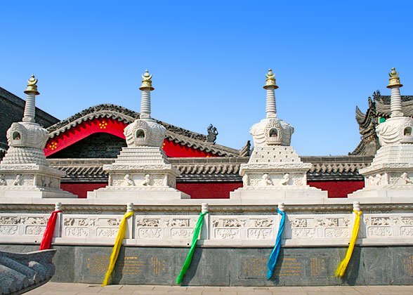 Tibetan Stupas in Guangren Lama Temple 