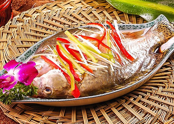 Fish on Reunion Dinner