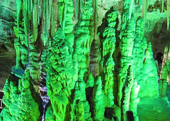 Zhijin Cave, Bijie