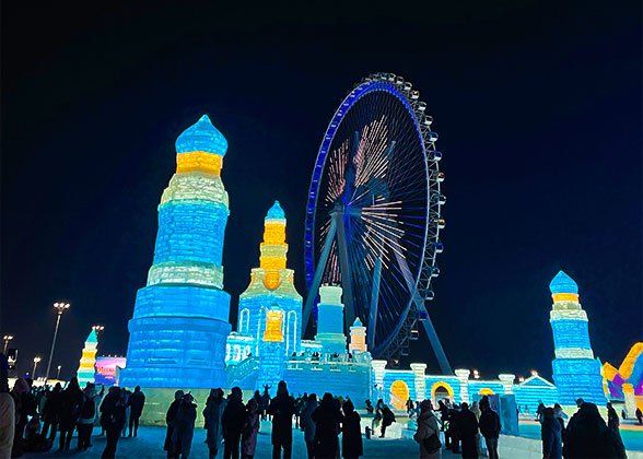 Snowflake Ferris Wheel