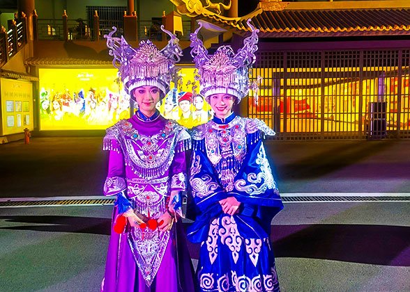 Chinese Ethnic Minority Ladies