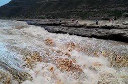 Hukou Waterfall