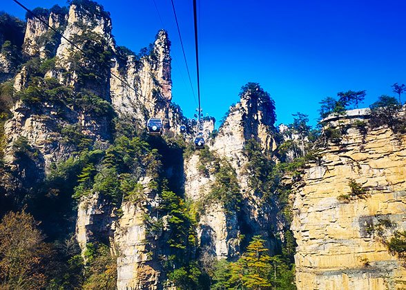 Cable Car at Tianzi Mountain, Zhangjiajie Cable Car at Tianzi Mountain, Zhangjiajie